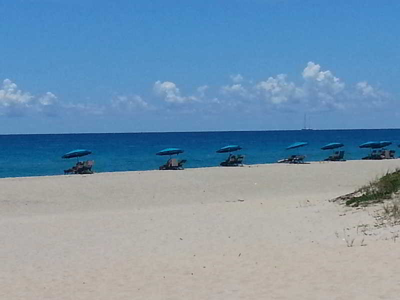 Seaspray Inn Beach Resort Palm Beach Shores Exteriér fotografie