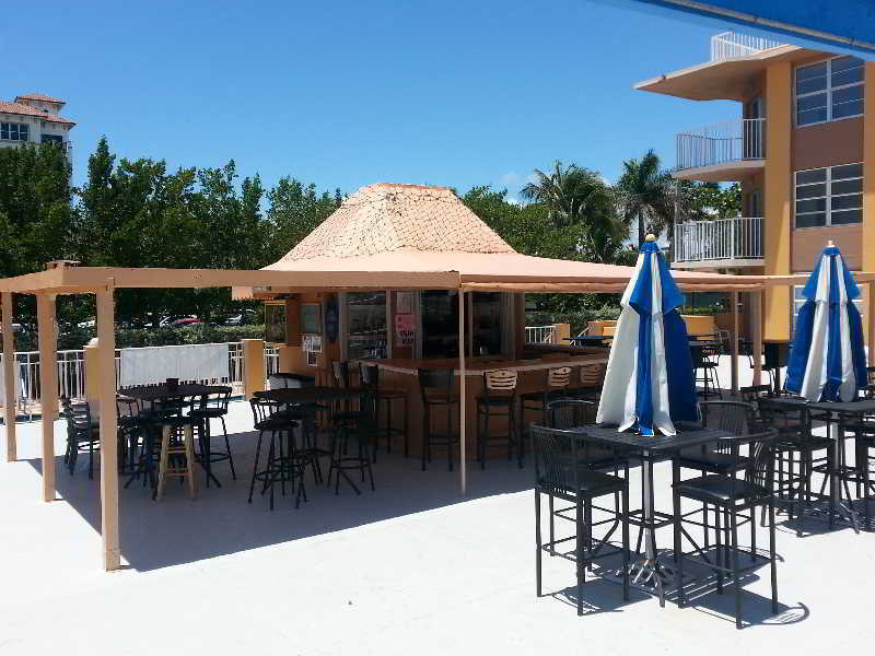 Seaspray Inn Beach Resort Palm Beach Shores Exteriér fotografie